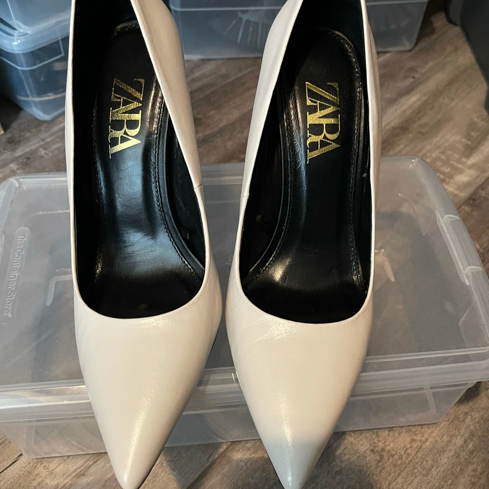 Zara Womens Pump